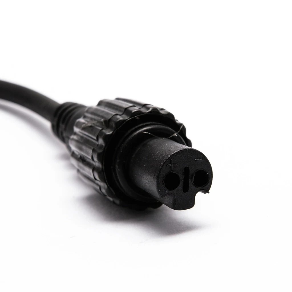 8700_LEDRL22B-CON-l