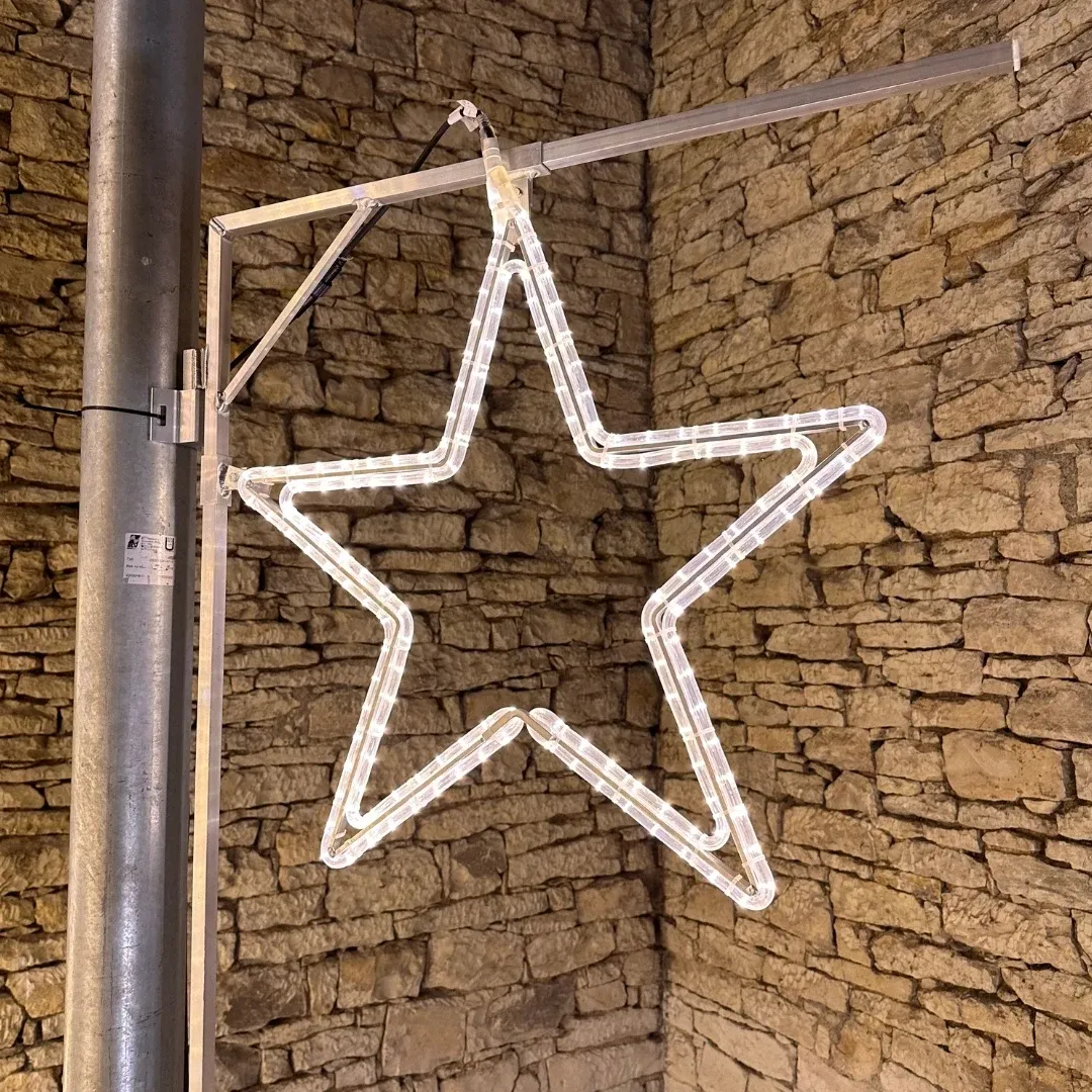 Easy Fix 2D LED star light, Ø 74 cm, ciepła biel, dekoracja do oświetlenia publicznego, aluminium