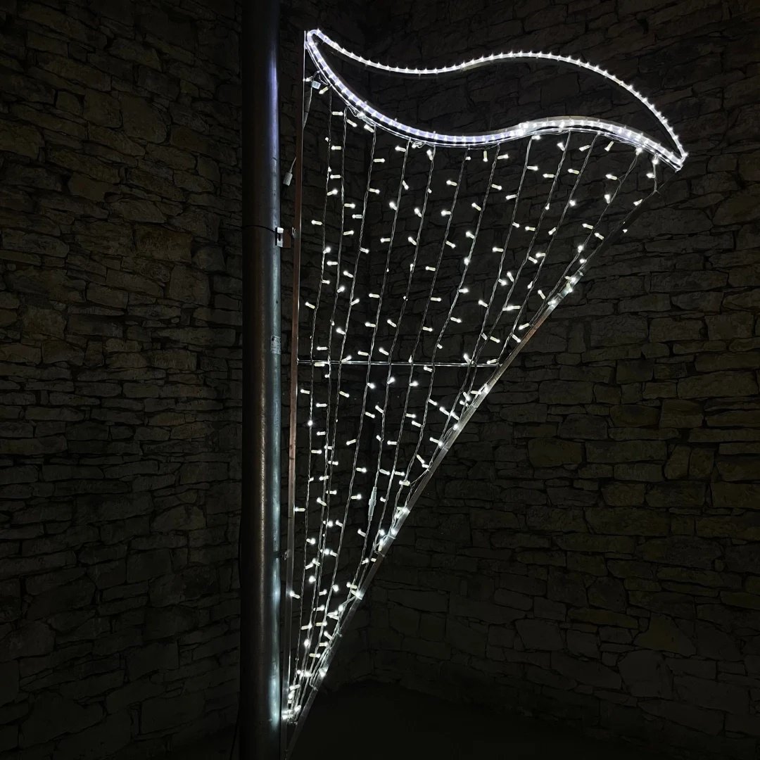 Dekoracja świetlna LED, 250x140cm, lodowa biała wełna, lodowy splot