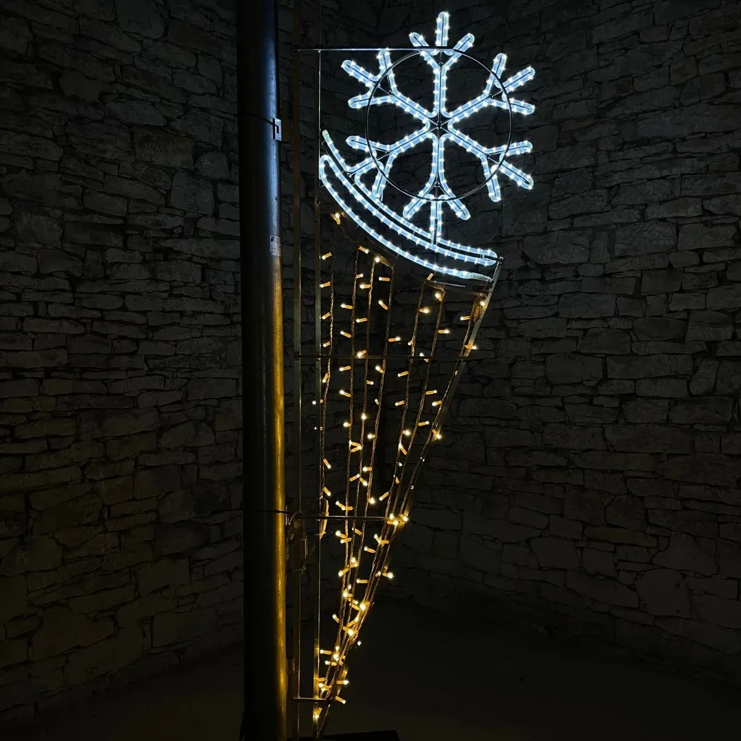 Motyw świetlny LED, flaga z płatkiem śniegu, 0,6x2 m