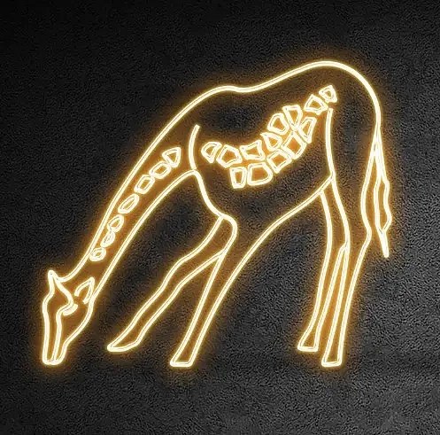 Eco Fix 2D LED light giraffe, fontanna do picia, 249 × 217 cm, ciepła biel, stojąca, druk 3D, aluminium