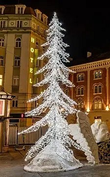 Lampka choinkowa LED 2D, 700 cm, zimna biel z lampą błyskową, aluminium